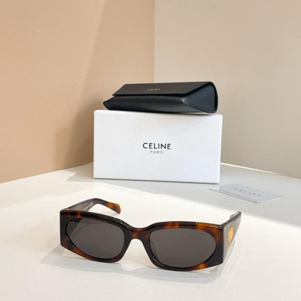 designer,replica,clothing,fake,1:1,lv,luxury,high quality CELINE Sunglasses MODEL CL40347 (EMO8BI)