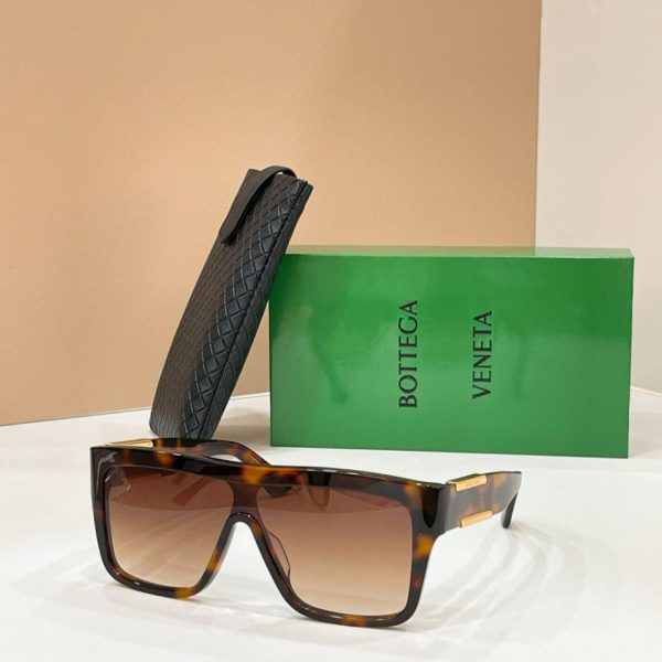 designer,replica,clothing,fake,1:1,lv,luxury,high quality Bottega Veneta sunglasses, MODEL BV1451S (HBM50R)