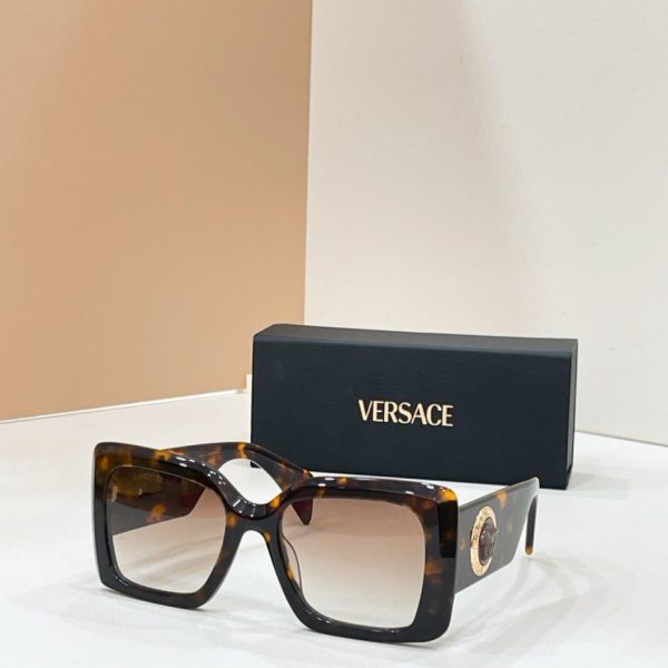 designer,replica,clothing,fake,1:1,lv,luxury,high quality Versace sunglasses, MODEL VE4702 (WCCSVM)