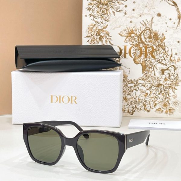 designer,replica,clothing,fake,1:1,lv,luxury,high quality DIOR Sunglasses Model CD 0258S (YAKUM0)