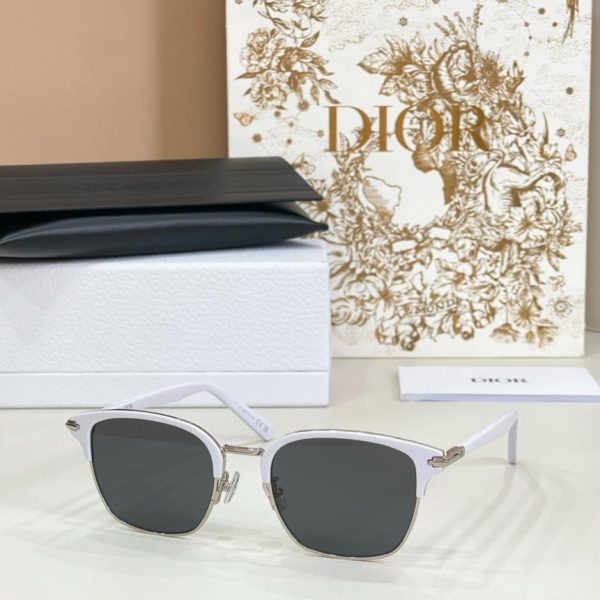 designer,replica,clothing,fake,1:1,lv,luxury,high quality DIOR Sunglasses, Model Dior BlackSuit S2U (SQ112B)