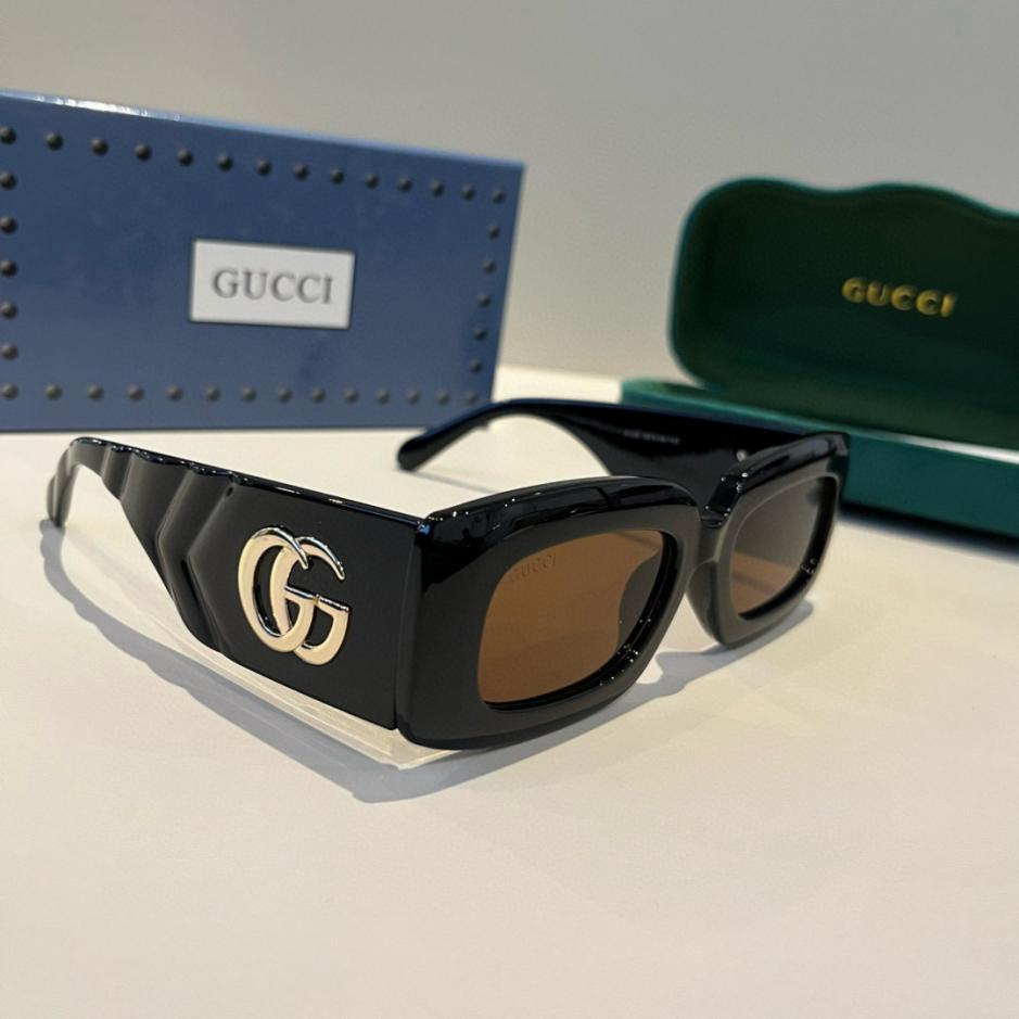 designer,replica,clothing,fake,1:1,lv,luxury,high quality Gucci’s official early spring collection features the latest oversized sunglasses worn by many celebrities (DRN5IU). designer,replica,clothing,fake,1:1,lv,luxury,high quality Gucci’s official early spring collection features the latest oversized sunglasses worn by many celebrities (DRN5IU).