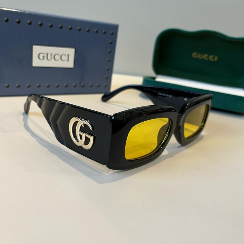 designer,replica,clothing,fake,1:1,lv,luxury,high quality Gucci’s official early spring collection features new oversized sunglasses worn by many celebrities (JXN9N5). designer,replica,clothing,fake,1:1,lv,luxury,high quality Gucci’s official early spring collection features new oversized sunglasses worn by many celebrities (JXN9N5).