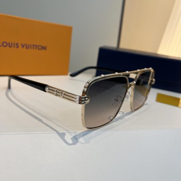 designer,replica,clothing,fake,1:1,lv,luxury,high quality Louis Vuitton’s newest sunglasses, unisex style (ZWZXGQ)