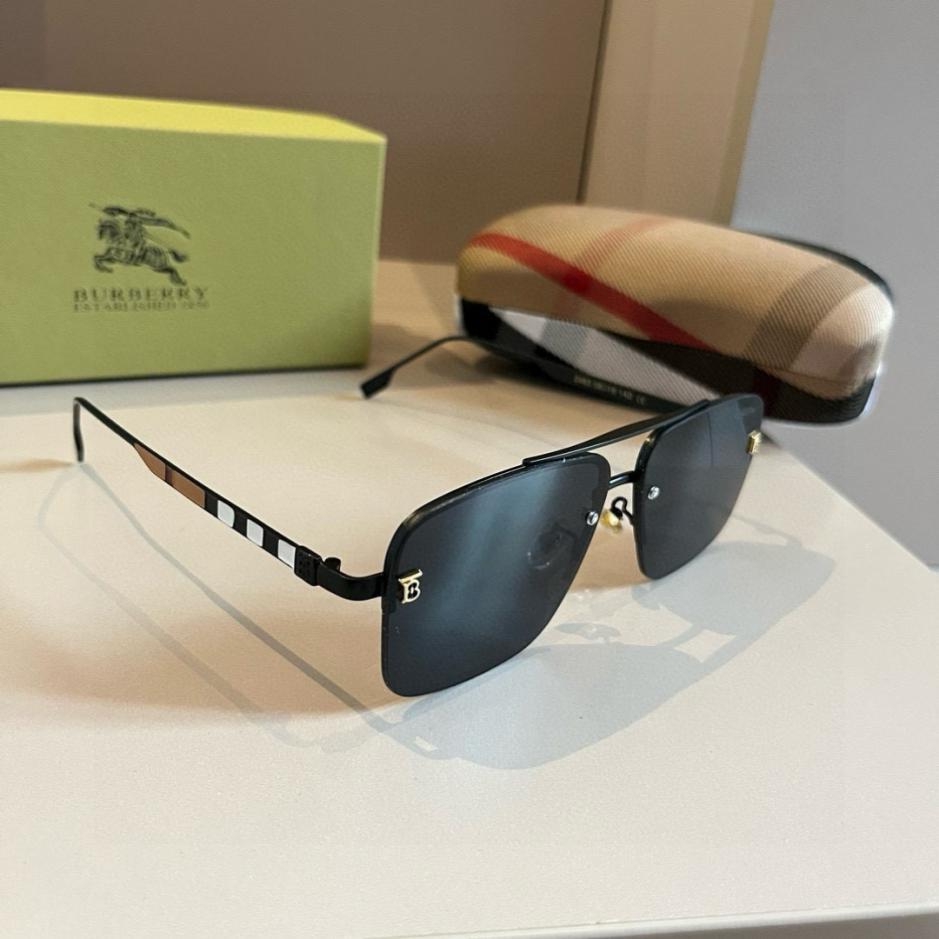 designer,replica,clothing,fake,1:1,lv,luxury,high quality Burberry’s new integrated driving sunglasses, a favorite among many celebrities (95C904) designer,replica,clothing,fake,1:1,lv,luxury,high quality Burberry’s new integrated driving sunglasses, a favorite among many celebrities (95C904)