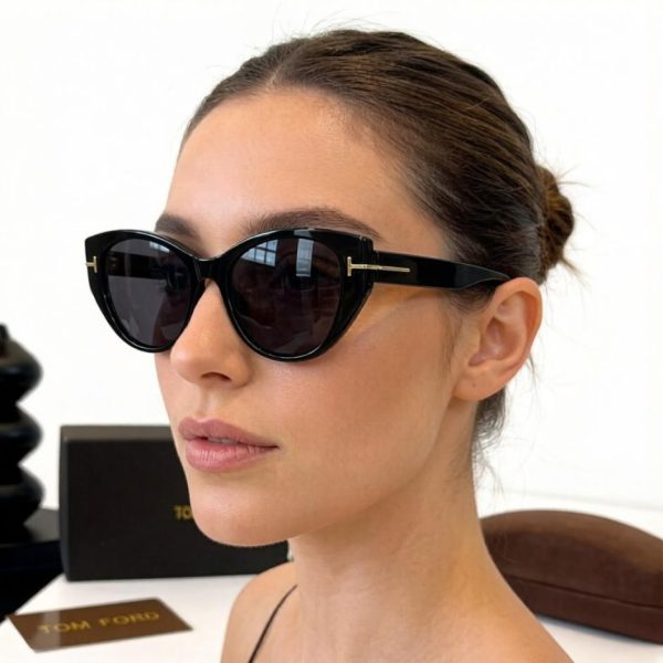 designer,replica,clothing,fake,1:1,lv,luxury,high quality TOM FORD unisex, stylish, and uniquely crafted sunglasses (J80MLE)