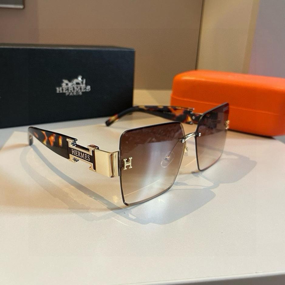 designer,replica,clothing,fake,1:1,lv,luxury,high quality HERMES New Women’s Sunglasses, Oversized Frame, Vintage Style (1G4XU2) designer,replica,clothing,fake,1:1,lv,luxury,high quality HERMES New Women’s Sunglasses, Oversized Frame, Vintage Style (1G4XU2)