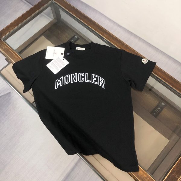 designer,replica,clothing,fake,1:1,lv,luxury,high quality Style number M1095 Moncler 《Official website print》 Double yarn pure cotton short-sleeved shirt (3GFFFX)