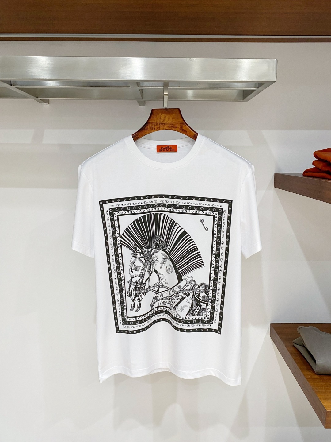 designer,replica,clothing,fake,1:1,lv,luxury,high quality Hermès H29 Summer New Mercerized Cotton Short-Sleeve T-Shirt (ZRH7O2) designer,replica,clothing,fake,1:1,lv,luxury,high quality Hermès H29 Summer New Mercerized Cotton Short-Sleeve T-Shirt (ZRH7O2)