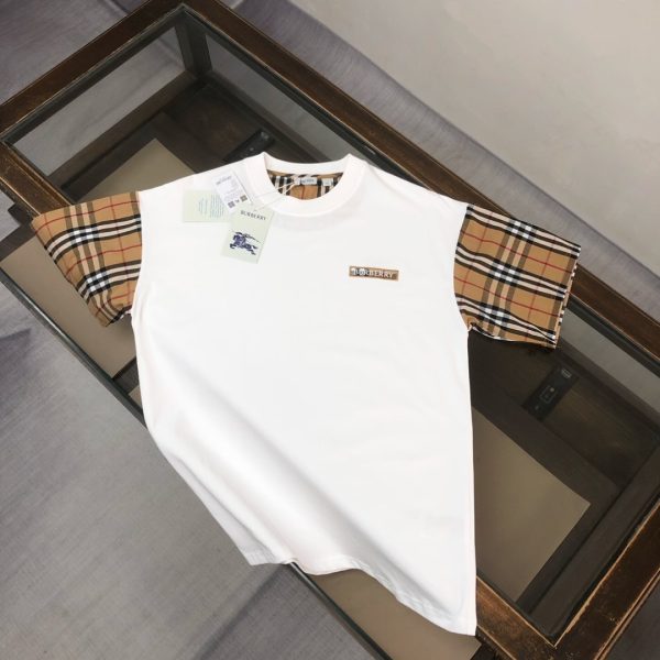 designer,replica,clothing,fake,1:1,lv,luxury,high quality BURBERRY’s latest versatile short-sleeved T-shirt (0T5FSA)