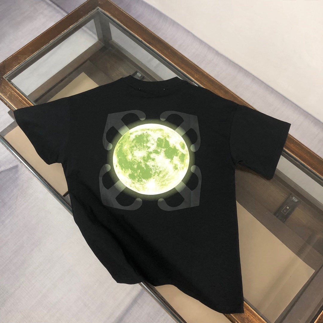 designer,replica,clothing,fake,1:1,lv,luxury,high quality OFF-WHITE Spring/Summer New Arrival: Couple’s Crew Neck T-Shirt with Letter Logo (UWTV1I) designer,replica,clothing,fake,1:1,lv,luxury,high quality OFF-WHITE Spring/Summer New Arrival: Couple’s Crew Neck T-Shirt with Letter Logo (UWTV1I)