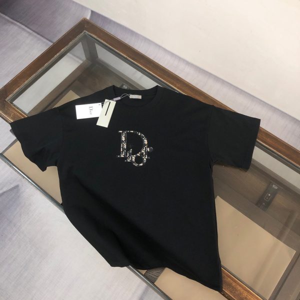 designer,replica,clothing,fake,1:1,lv,luxury,high quality DIOR boutique style crew neck embroidered short-sleeved T-shirt (SUEWNG)