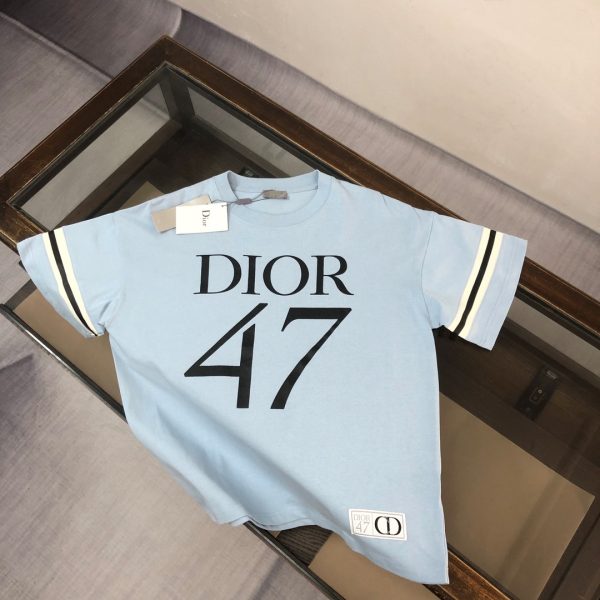 designer,replica,clothing,fake,1:1,lv,luxury,high quality DIOR boutique style crew neck printed short-sleeved T-shirt (5OY604)