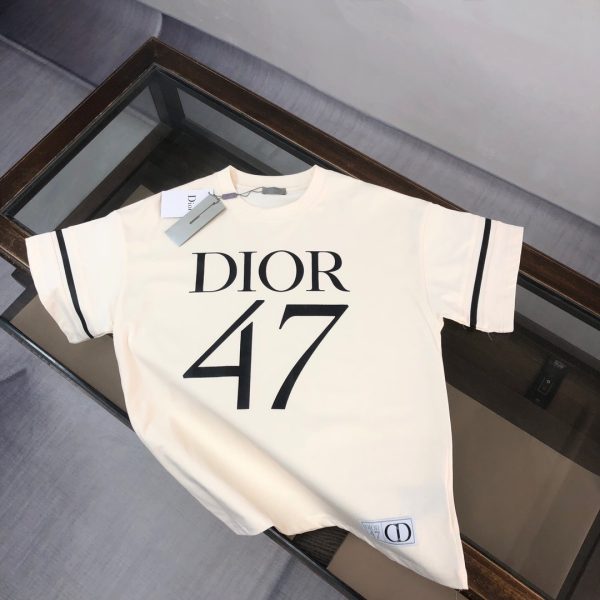 designer,replica,clothing,fake,1:1,lv,luxury,high quality DIOR boutique style crew neck printed short-sleeved T-shirt (7JC5RR)