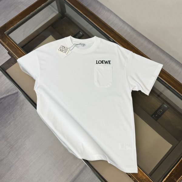 designer,replica,clothing,fake,1:1,lv,luxury,high quality LOEWE Spring/Summer New Arrival: Short-Sleeve Crew Neck T-Shirt, Unisex (GW56V0)