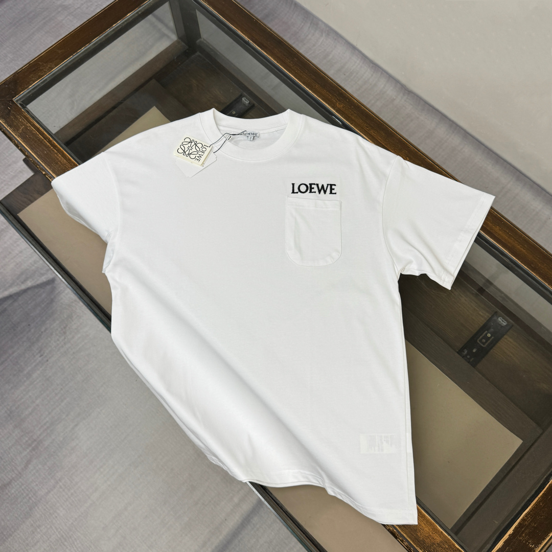designer,replica,clothing,fake,1:1,lv,luxury,high quality LOEWE Spring/Summer New Arrival: Short-Sleeve Crew Neck T-Shirt, Unisex (GW56V0) designer,replica,clothing,fake,1:1,lv,luxury,high quality LOEWE Spring/Summer New Arrival: Short-Sleeve Crew Neck T-Shirt, Unisex (GW56V0)