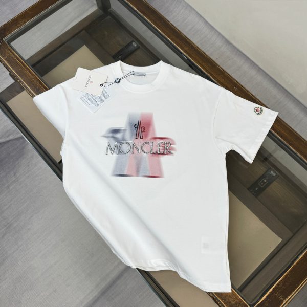 designer,replica,clothing,fake,1:1,lv,luxury,high quality MONCLER Spring/Summer New Arrival: Short-Sleeve Crew Neck T-Shirt, Unisex (LQ50BK)