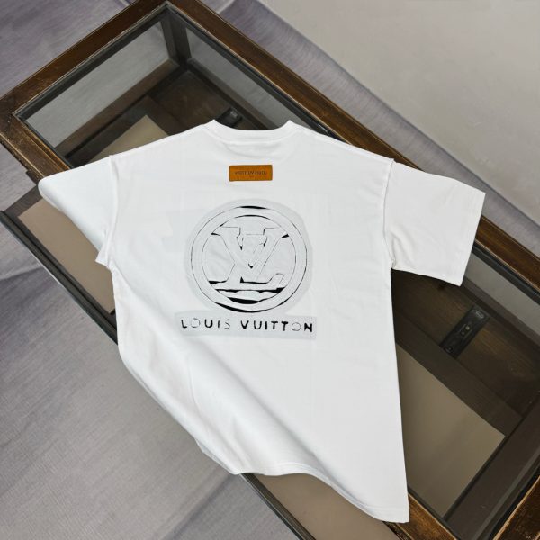 designer,replica,clothing,fake,1:1,lv,luxury,high quality Louis Vuitton’s latest versatile short-sleeved T-shirt (4RZBJ0)