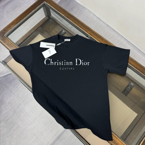 designer,replica,clothing,fake,1:1,lv,luxury,high quality DIOR Spring/Summer New Arrival: Short-Sleeve Crew Neck T-Shirt, Unisex (IF2MCO)