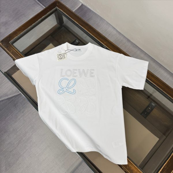 designer,replica,clothing,fake,1:1,lv,luxury,high quality LOEWE Spring/Summer New Arrival: Short-Sleeve Crew Neck T-Shirt, Unisex (3TRNL3)