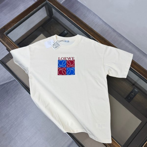 designer,replica,clothing,fake,1:1,lv,luxury,high quality LOEWE Spring/Summer New Arrival: Short-Sleeve Crew Neck T-Shirt, Unisex (OQHFZH)