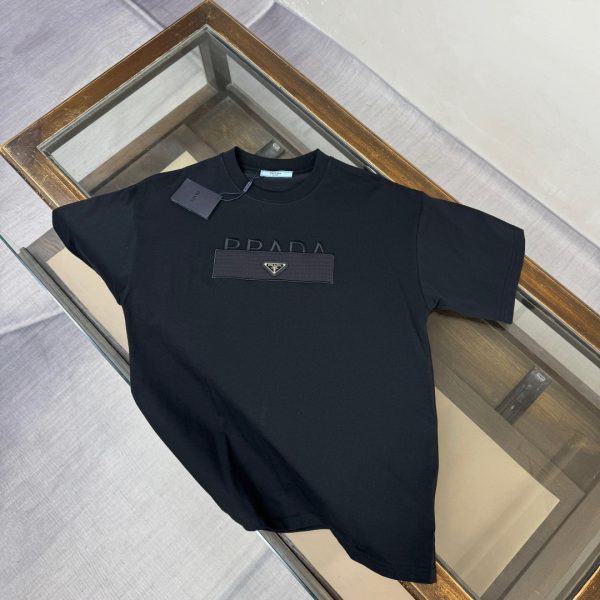 designer,replica,clothing,fake,1:1,lv,luxury,high quality PRADA Spring/Summer New Arrival: Short-Sleeve Crew Neck T-Shirt, Unisex (86KW 5L)