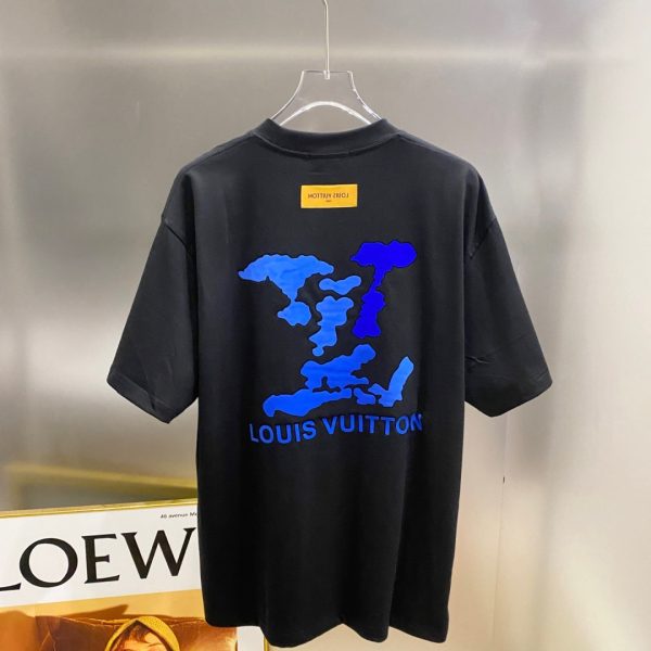 designer,replica,clothing,fake,1:1,lv,luxury,high quality Louis Vuitton Spring/Summer New Arrival: Logo 3D Foam Print Design, Custom Double Yarn Plain Cotton Short-Sleeve T-Shirt (5AKC4X)