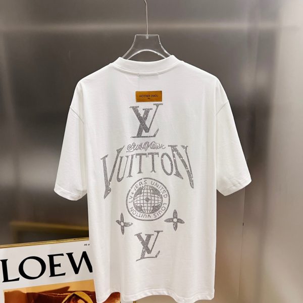 designer,replica,clothing,fake,1:1,lv,luxury,high quality Louis Vuitton Spring/Summer New Arrival: Classic Lettering with 3D Rhinestone Design, Custom Double-Weave Plain Cotton Short-Sleeve T-Shirt (YLH4WN)