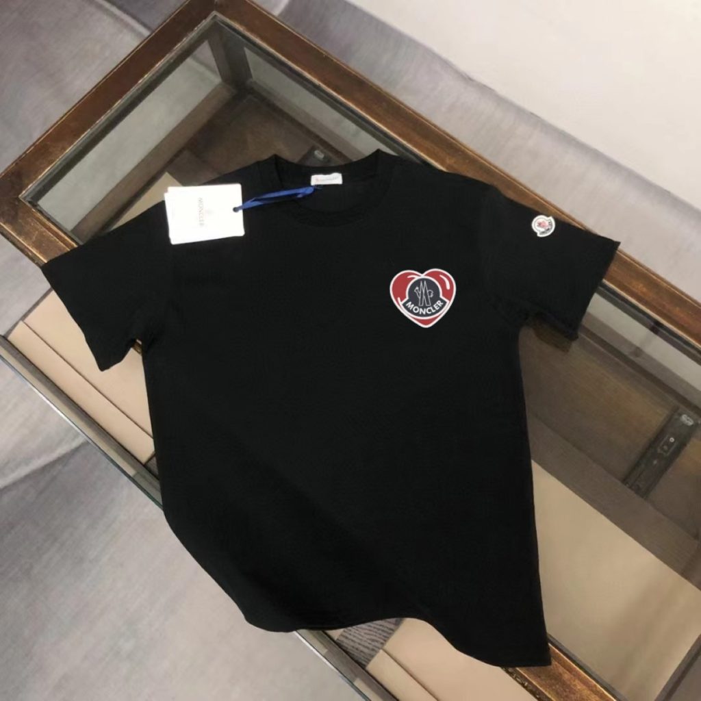 designer,replica,clothing,fake,1:1,lv,luxury,high quality Style number M1023 Moncler 《Official website print》 Double yarn pure cotton short-sleeved shirt (2A4O67)