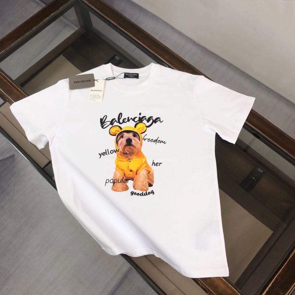 designer,replica,clothing,fake,1:1,lv,luxury,high quality Balenciaga’s latest printed crew neck short-sleeved shirt for couples (SUXCIW)