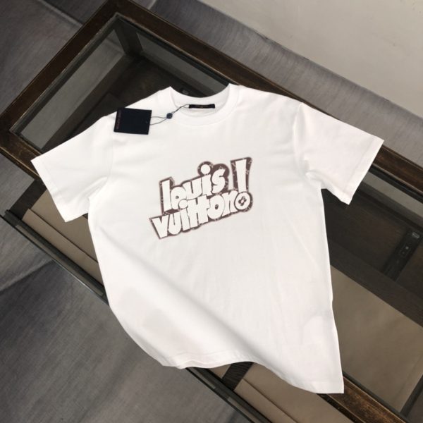 designer,replica,clothing,fake,1:1,lv,luxury,high quality Louis Vuitton Summer New Crew Neck Short-Sleeve T-Shirt (KKX4M1)
