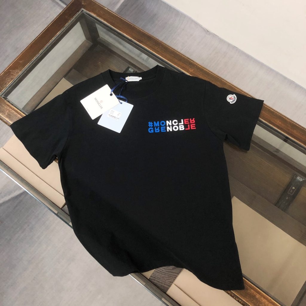 designer,replica,clothing,fake,1:1,lv,luxury,high quality Moncler Summer New Crew Neck Short-Sleeve T-Shirt (H52NFE)
