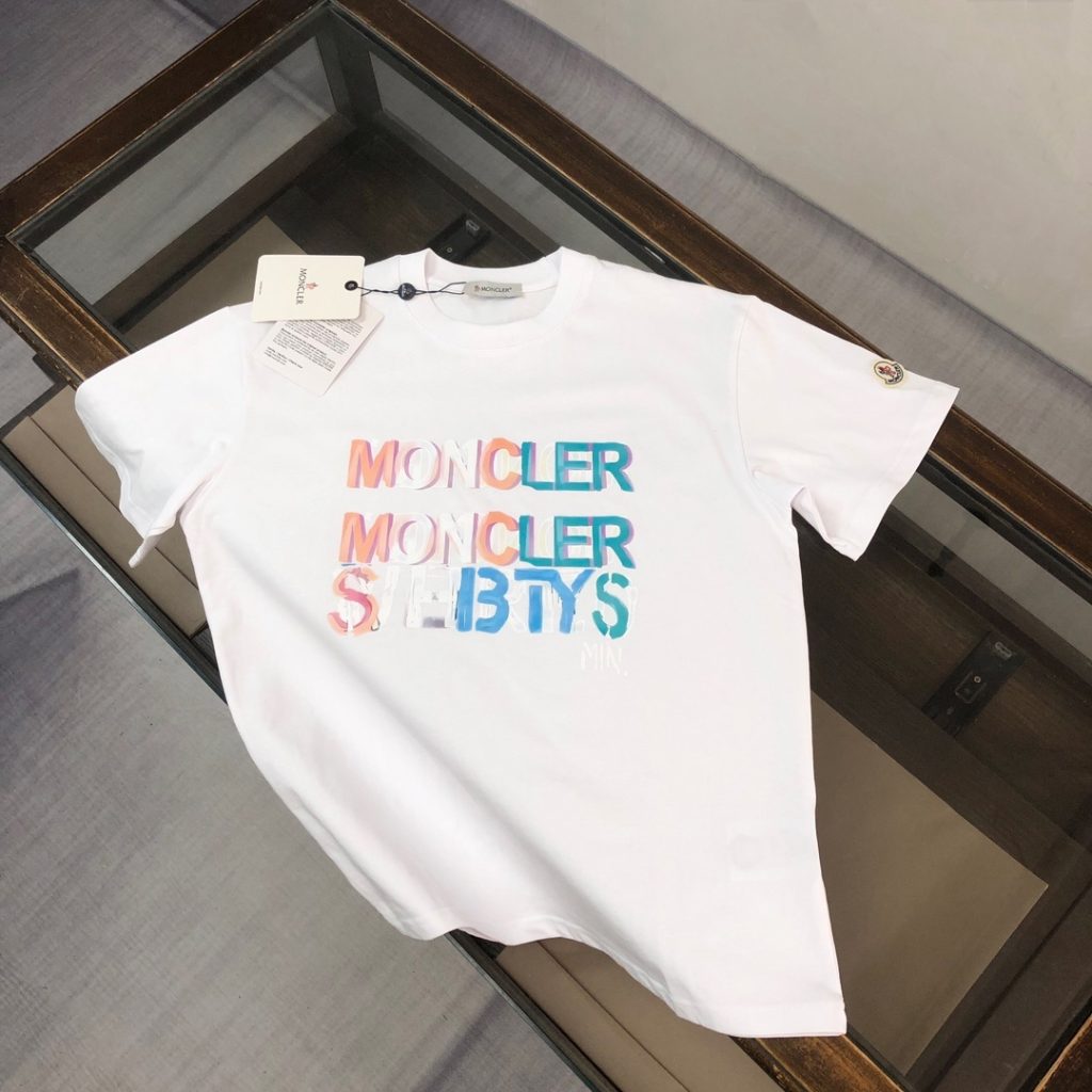 designer,replica,clothing,fake,1:1,lv,luxury,high quality MONCLER’s latest couple’s short-sleeved shirt with brand logo print (GRO2Y8)