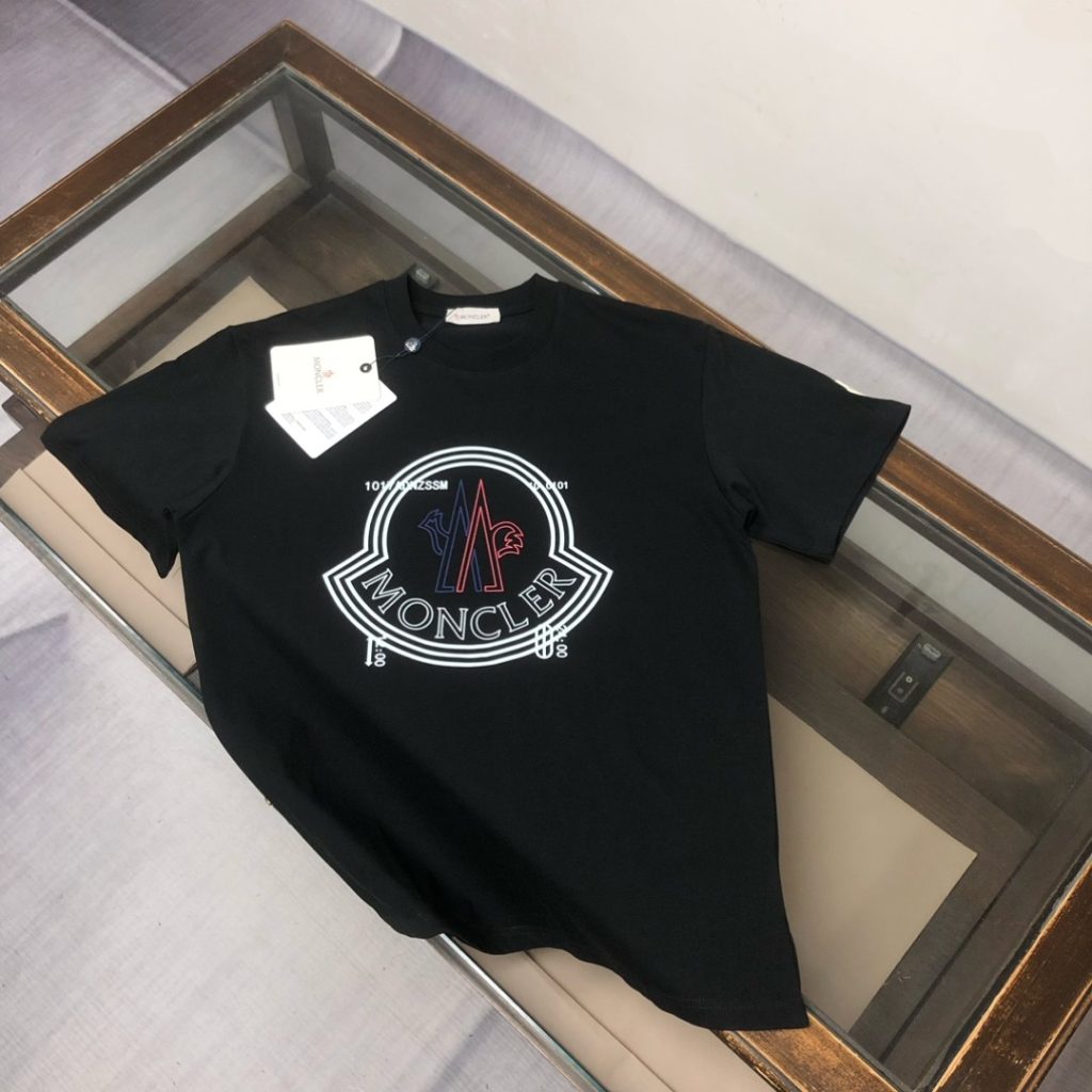 designer,replica,clothing,fake,1:1,lv,luxury,high quality MONCLER’s latest couple’s round neck short-sleeved shirt (CC99A9)
