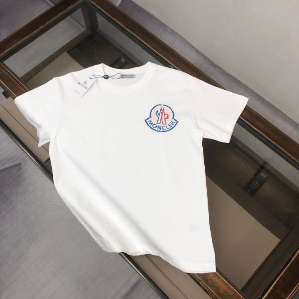 designer,replica,clothing,fake,1:1,lv,luxury,high quality MONCLER’s latest short-sleeved T-shirt (FE09KE)
