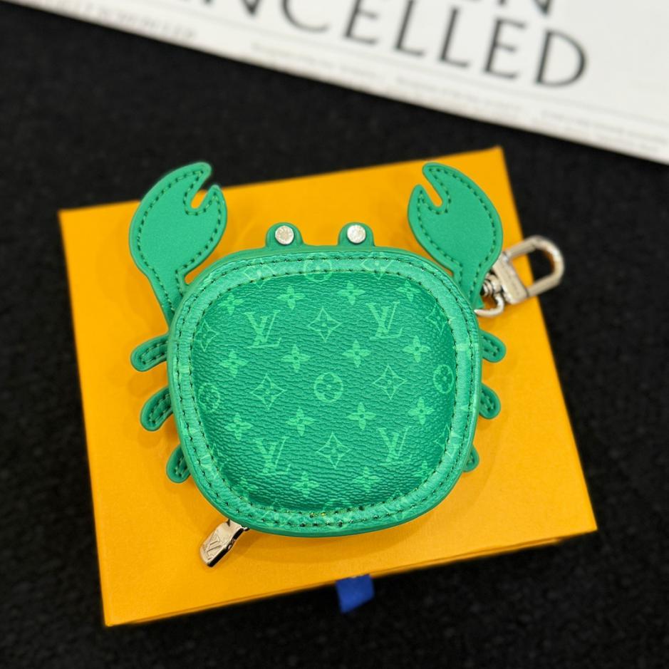designer,replica,clothing,fake,1:1,lv,luxury,high quality Louis Vuitton crab-themed eye accessory and earphone bag (DCKG0D)