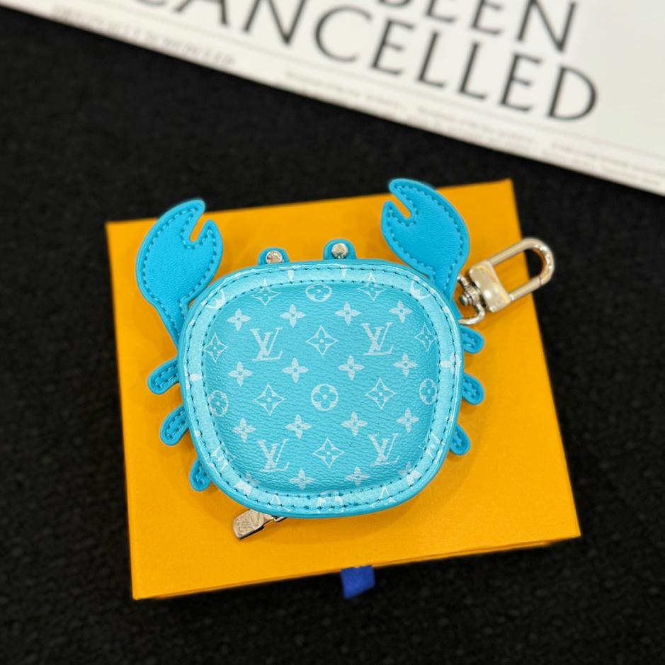 designer,replica,clothing,fake,1:1,lv,luxury,high quality Louis Vuitton crab-themed eye accessory and earphone bag (T44NWJ)
