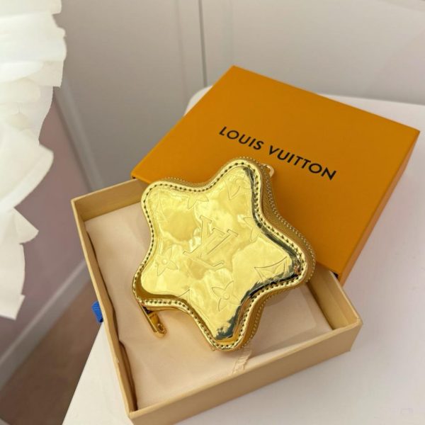 designer,replica,clothing,fake,1:1,lv,luxury,high quality New Louis Vuitton LOUIS BEAR Star/Pentagram Coin Purse/Bag Accessory (2K6SRV)