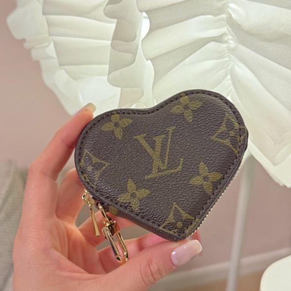 designer,replica,clothing,fake,1:1,lv,luxury,high quality New Louis Vuitton LOUIS BEAR Star/Pentagram Coin Purse/Bag Accessory (WT7EOQ)