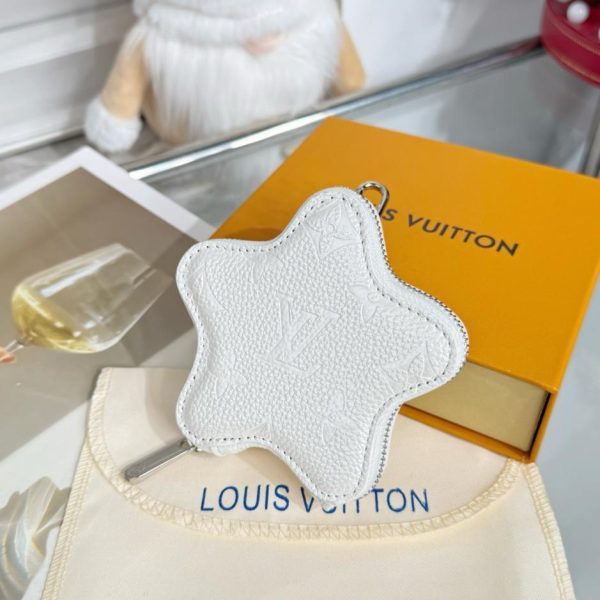 designer,replica,clothing,fake,1:1,lv,luxury,high quality New Louis Vuitton LOUIS BEAR Star/Pentagram Coin Purse/Bag Accessory (XYDJXU)