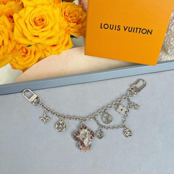 designer,replica,clothing,fake,1:1,lv,luxury,high quality New Louis Vuitton chain zodiac pendant (2A5IYC)