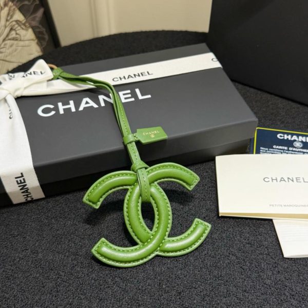 designer,replica,clothing,fake,1:1,lv,luxury,high quality New Chanel Spring Summer Mini Bag Charm, made of lambskin, featuring the classic double C (DIOIZY) design.