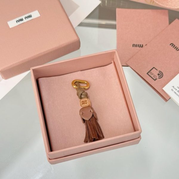 designer,replica,clothing,fake,1:1,lv,luxury,high quality New MIUMIU Mini Tassel Shoe Accessory (1XVMCB)