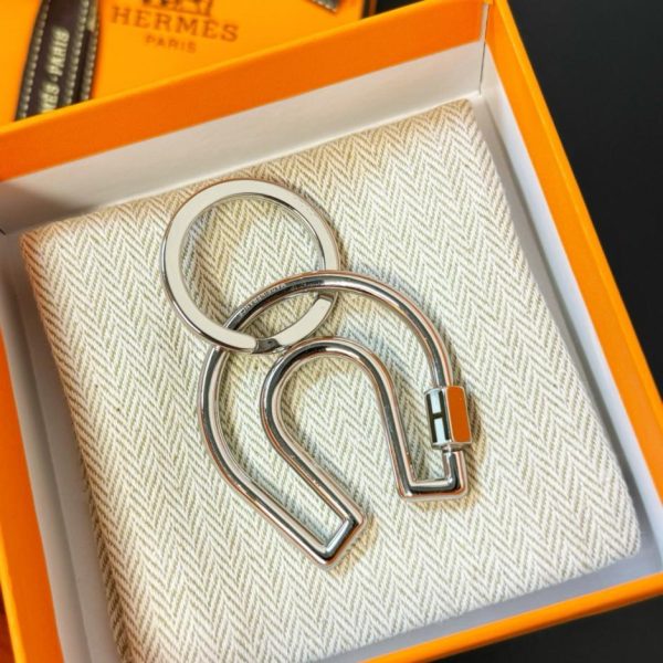 designer,replica,clothing,fake,1:1,lv,luxury,high quality New product: HERMES Fer a Cheval horseshoe keychain car keychain (UY5ALJ)