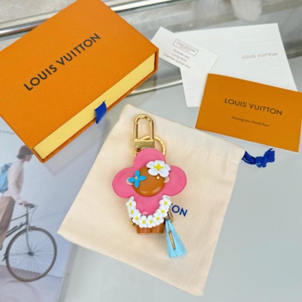 designer,replica,clothing,fake,1:1,lv,luxury,high quality New Arrival M1990 Hawaiian Doll Sunflower Plush Keychain (6N4VYD)