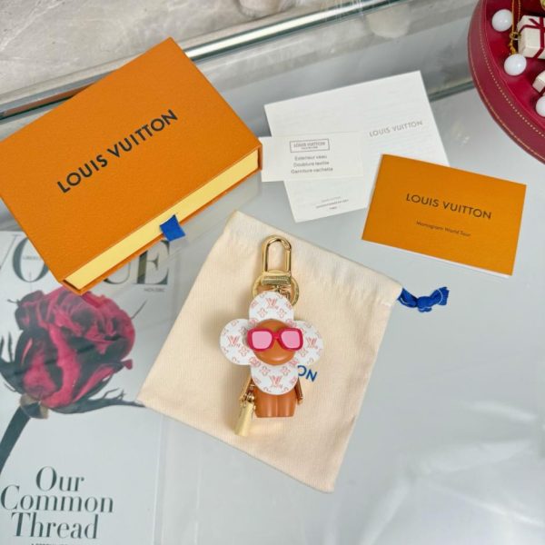 designer,replica,clothing,fake,1:1,lv,luxury,high quality New Arrival: M1990 Sunflower Doll Keychain, Louis Vuitton Vivian Keychain (RM24LG)