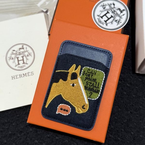 designer,replica,clothing,fake,1:1,lv,luxury,high quality New HERMES MagSafe Magnetic Card Holder (CUHAUC)