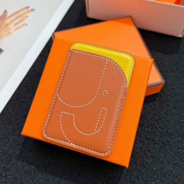 designer,replica,clothing,fake,1:1,lv,luxury,high quality New HERMES MagSafe Magnetic Card Holder (V54LGN)