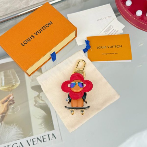 designer,replica,clothing,fake,1:1,lv,luxury,high quality New Arrival M1990 Vivian Christmas Series Doll Accessory Sunflower Plush Toy Keychain (6YX37Y)