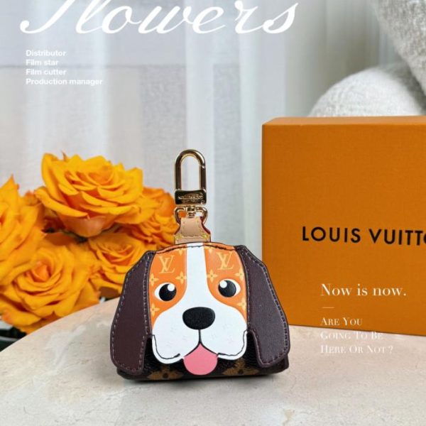 designer,replica,clothing,fake,1:1,lv,luxury,high quality New Louis Vuitton Beagle Earphone Bag Charm (MCD9R6)
